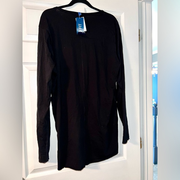 Men’s Black long sleeve tee. H&M size Large - Picture 4 of 5
